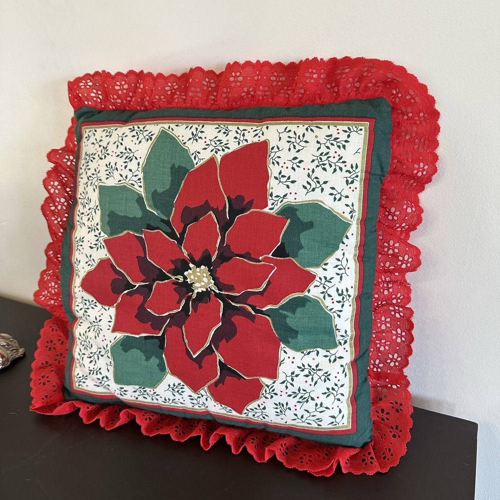 VTG Handmade Poinsettia Christmas Pillow Lace Red Cottagecore‎ Grannycore 14"